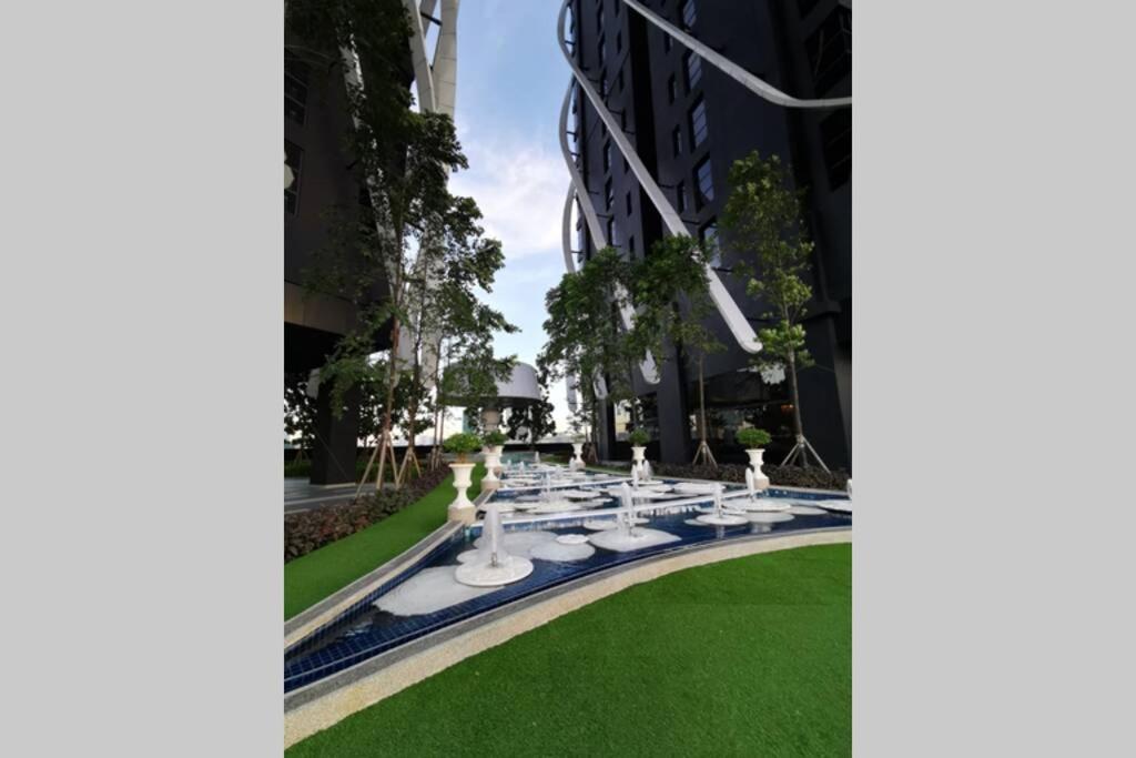 Happyhome @ Arte Mont Kiara Kuala Lumpur Hartamas Damansara Exterior foto